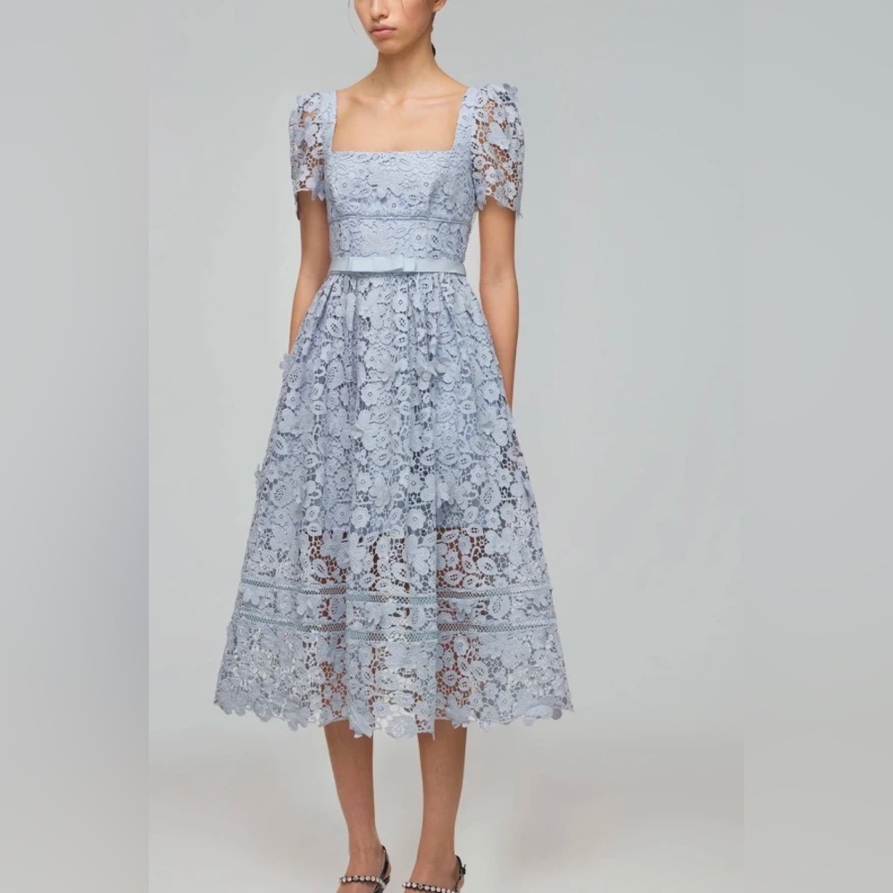 EUC Self-Portrait Powder Blue Guipure Lace Midi Dress Size 10 - Picture 2 of 5